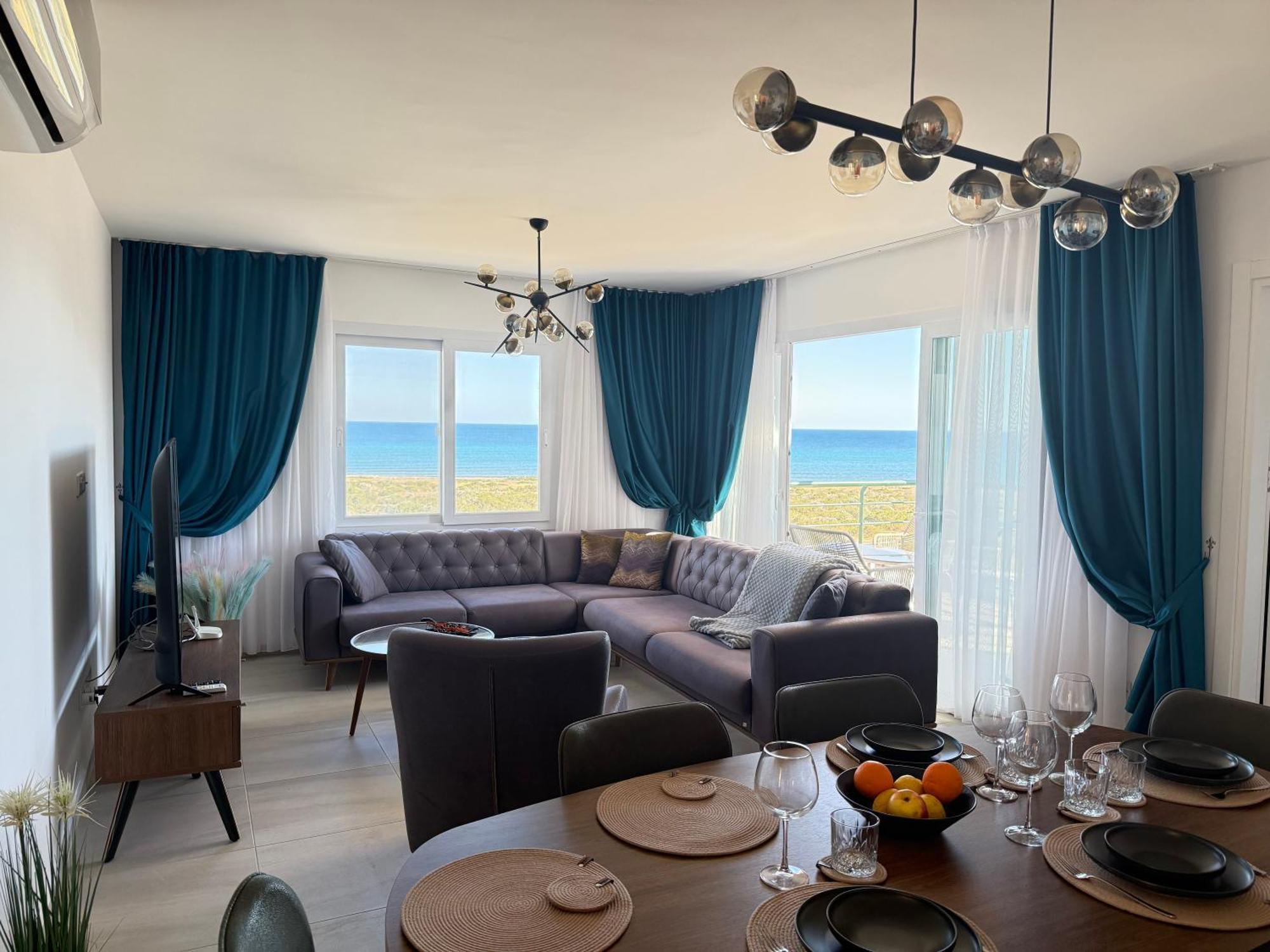 Relaxing Penthouse Suites By The Sea Vokolidha Room photo